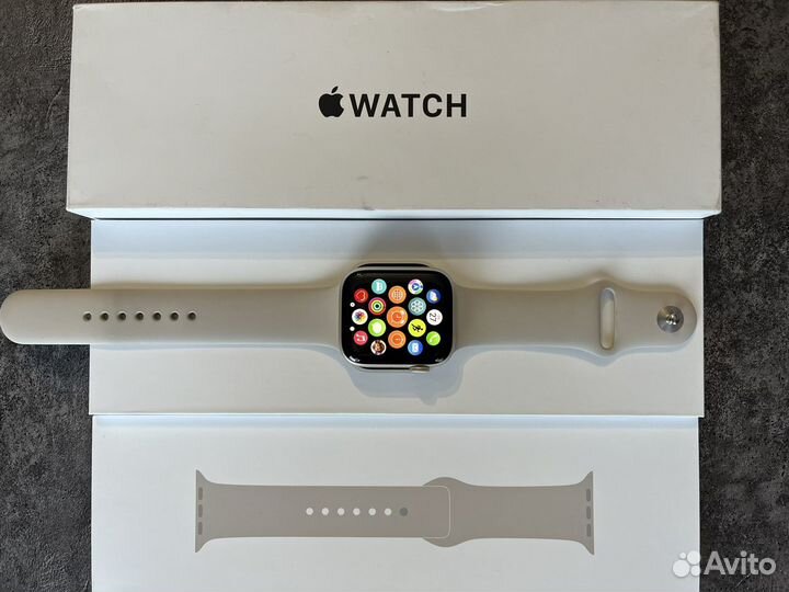 Часы apple watch se 44 mm 2023