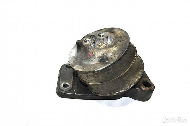 Кронштейн двигателя, передний правый scania R-Seri