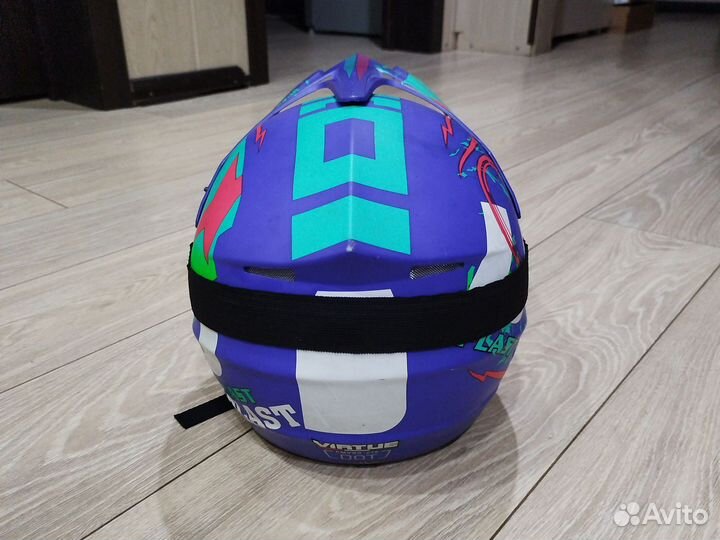 Кроссовый шлем