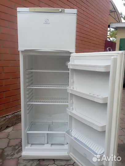 Холодильник