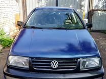 Volkswagen Vento 1.8 MT, 1995, 200 000 км, с пробегом, цена 165 000 руб.