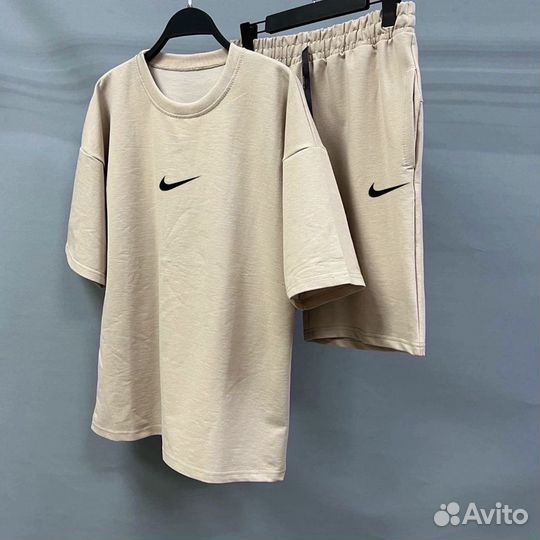 Костюм спортивный мужской Nike