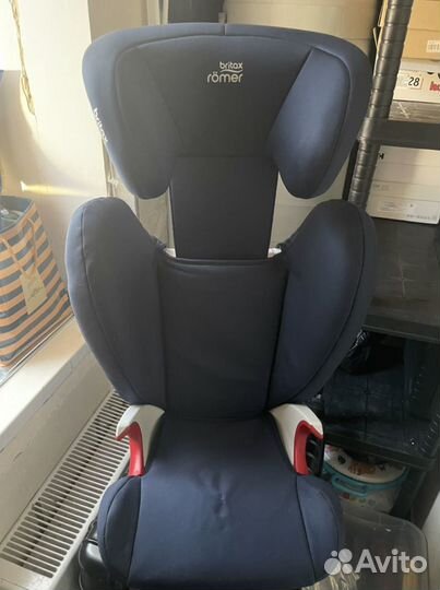 Автомобильное детское сиденье бу