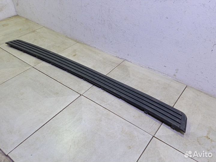 Накладка заднего бампера