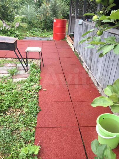 Дом 30 м² на участке 7 сот.