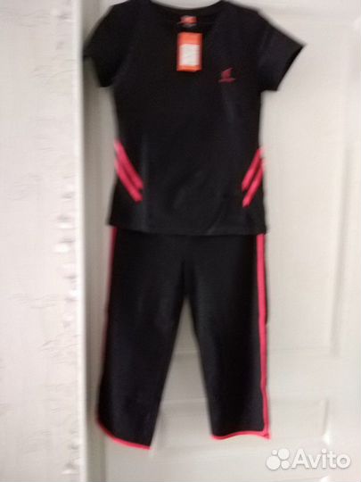 Спортивные костюмы