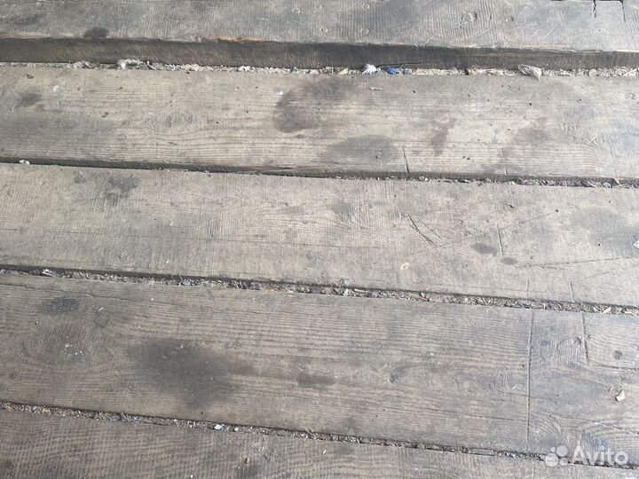 Руль, щиток приборов, гитара