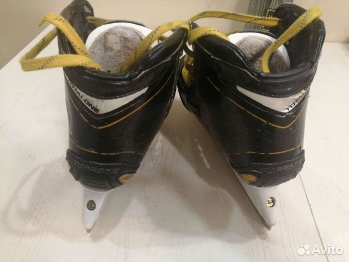 Коньки bauer supreme total one NXG (bandy)