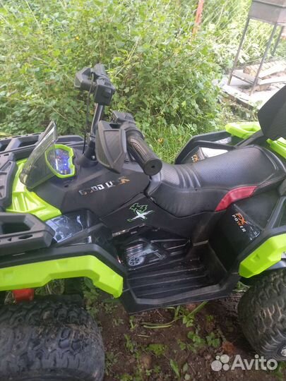 Детский электромобиль