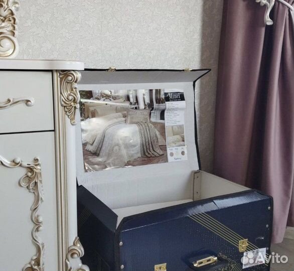 Коплект: постельное белье, покрывало и плед