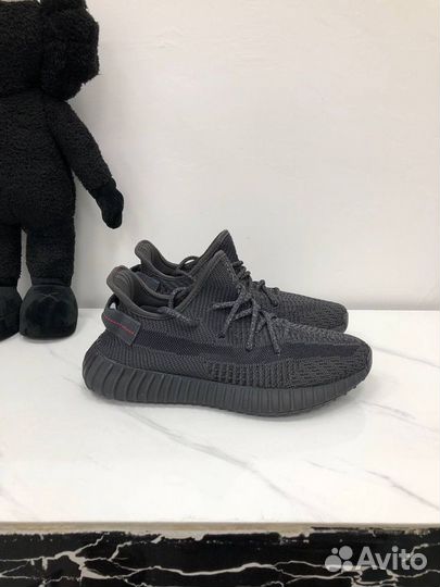 Кроссовки Adidas yeezy размеры 36-47