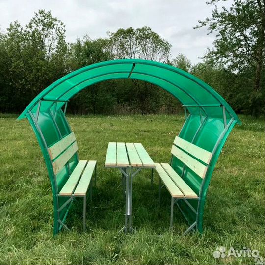 Беседка с навесом