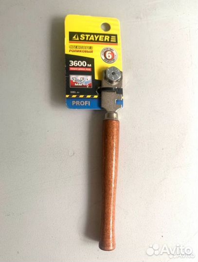 Стеклорез роликовый Stayer