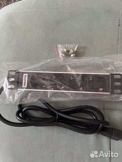 Блок розеток удлинитель hyperline