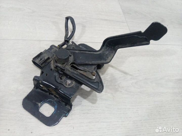 Замок капота Chevrolet Cobalt седан B15D2 2014