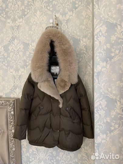 Пуховик женский