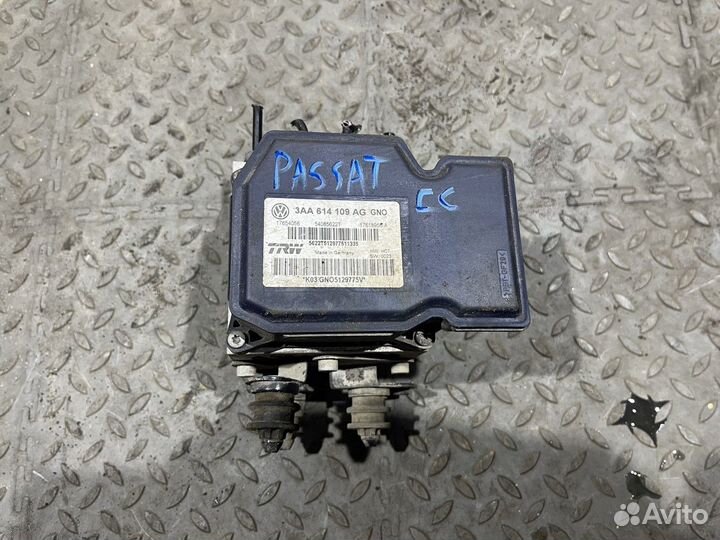 Блок ABS (насос) (Volkswagen Passat CC)