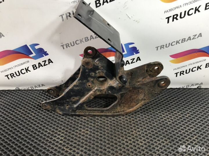 Кронштейн торсиона кабины Renault Magnum