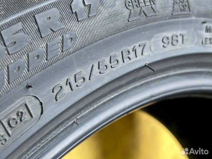 Michelin X-Ice North XIN2 215/55 R17 98T