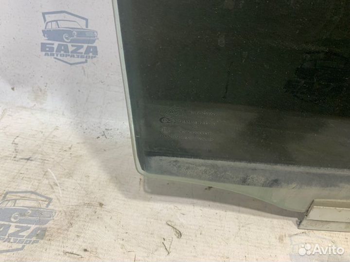 Стекло двери заднее правое Daewoo Nexia N150 F16D3