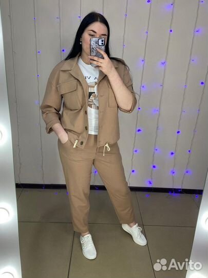 Костюм женский
