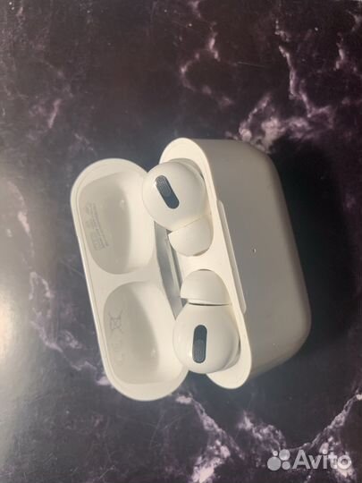 Беспроводные наушники airpods pro