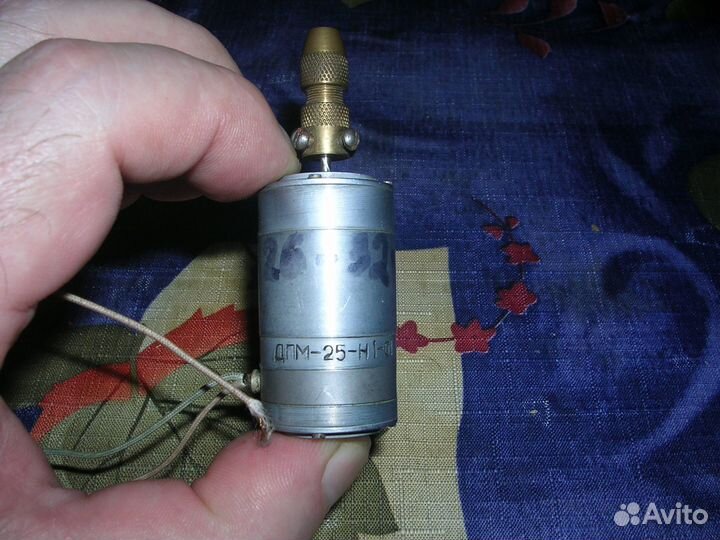 Продам: Электродвигатель дпм-25-н1-01
