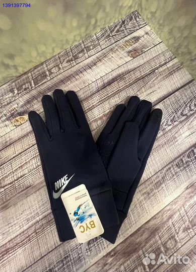 Перчатки Nike женские