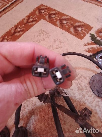 Задние датчики абс Киа Оптима 4