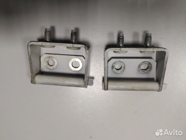 Петля двери багажника Nissan qashqai J10E