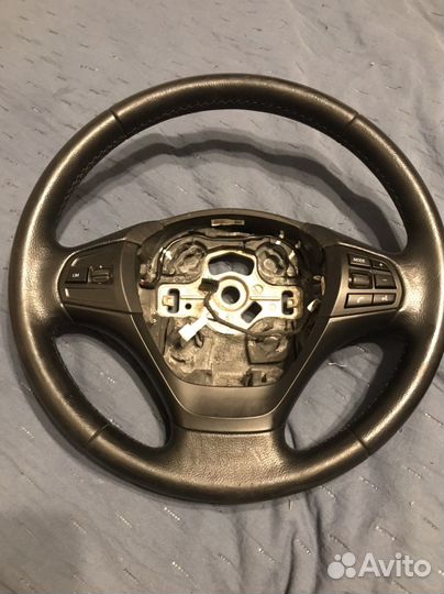 Кожанный руль bmw f30, f20 с поушкой
