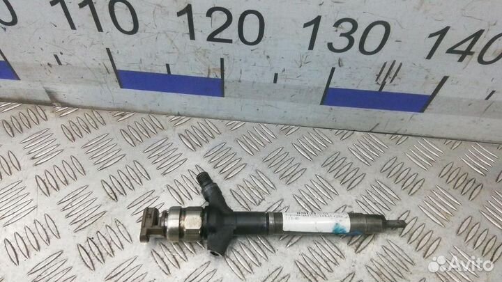 Форсунка топливная Toyota RAV4