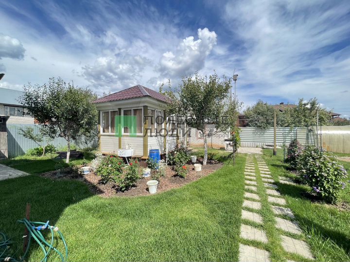 Дом 153 м² на участке 10 сот.