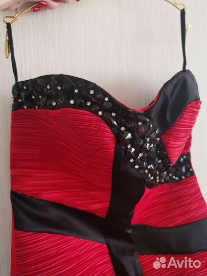 Женские вещи на 42 размер