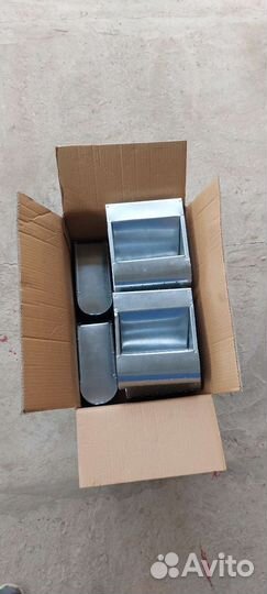 Бункерная кормушка для кроликов