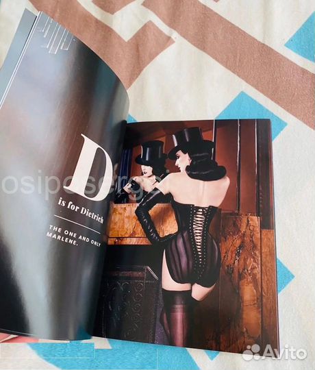 Dita Von Teese - Книга + CD + Автограф