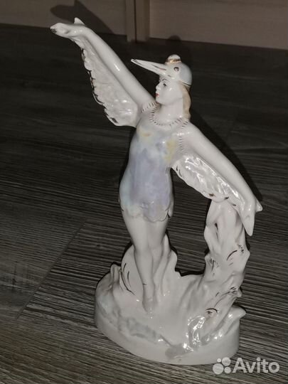 Статуэтка фарфоровая Балерина-Аист Вербилки