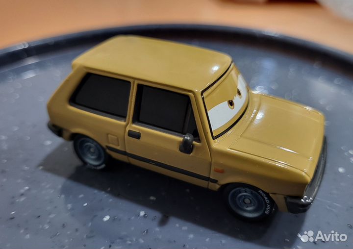 Машинка Виктор Хьюго под заказ