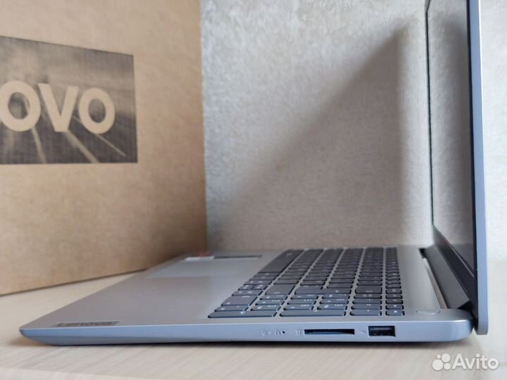 Новый Lenovo Ryzen 8 ядер, видео 2Gb, DDR5, SSD