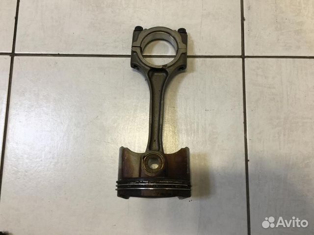 Поршень с шатуном Toyota Corolla 150 ZRE151