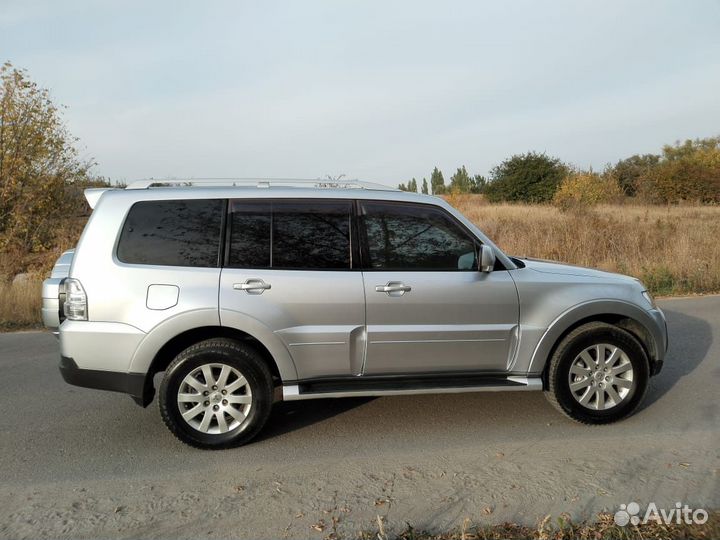 Mitsubishi Pajero 3.8 AT, 2009, 207 000 км