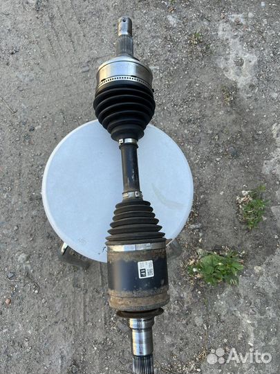 Привыд перед левый на Тойоту Ленд крузер 200 торг