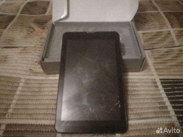 Планшет нерабочий Fine Pover B1