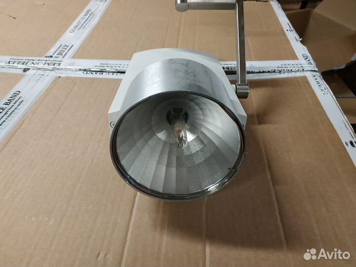 Трековые светильники бу