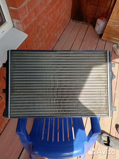 Радиатор охлаждения на volkswagen passat CC