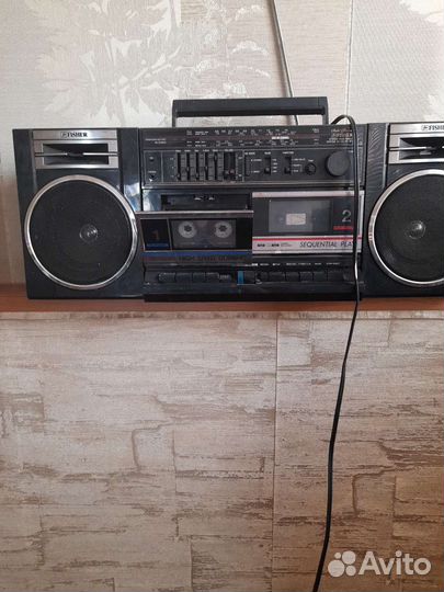 Музыкальный центр