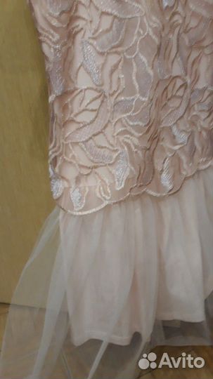 Платье нарядное