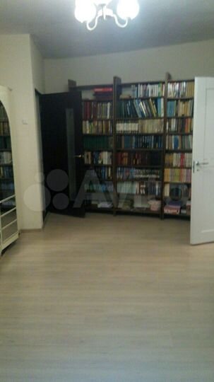 Дом 175 м² на участке 5 сот.