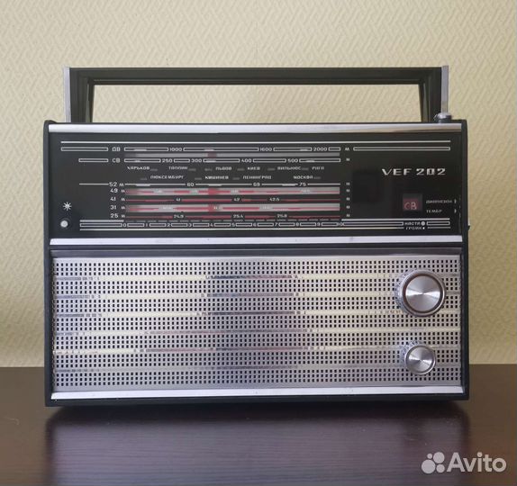 Радиоприемник VEF 202 СССР