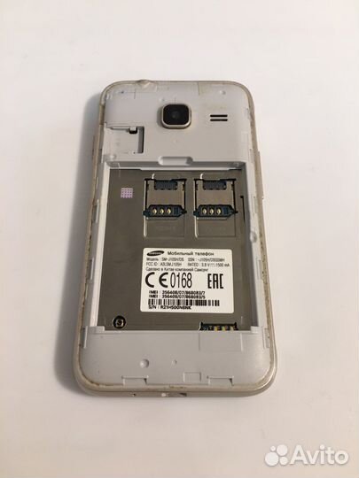 Телефон Samsung Galaxy J1 mini